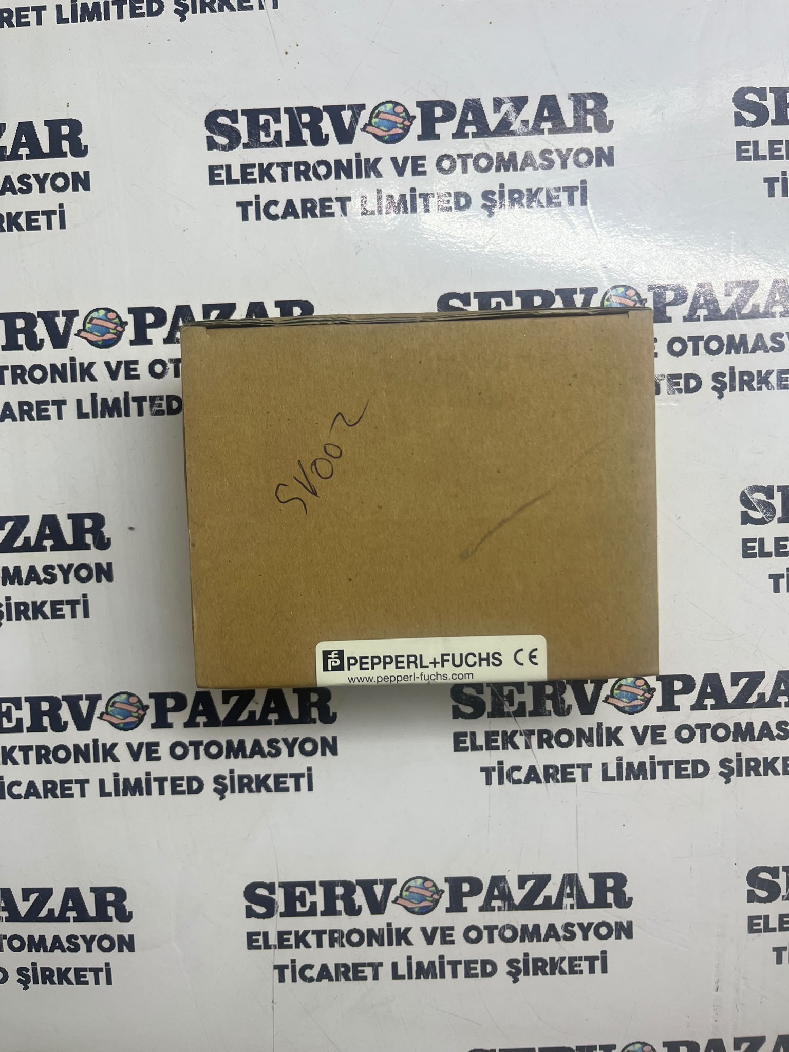 PEPPERL+FUCHS RLK28-8-H-700-RT-Z/31/116