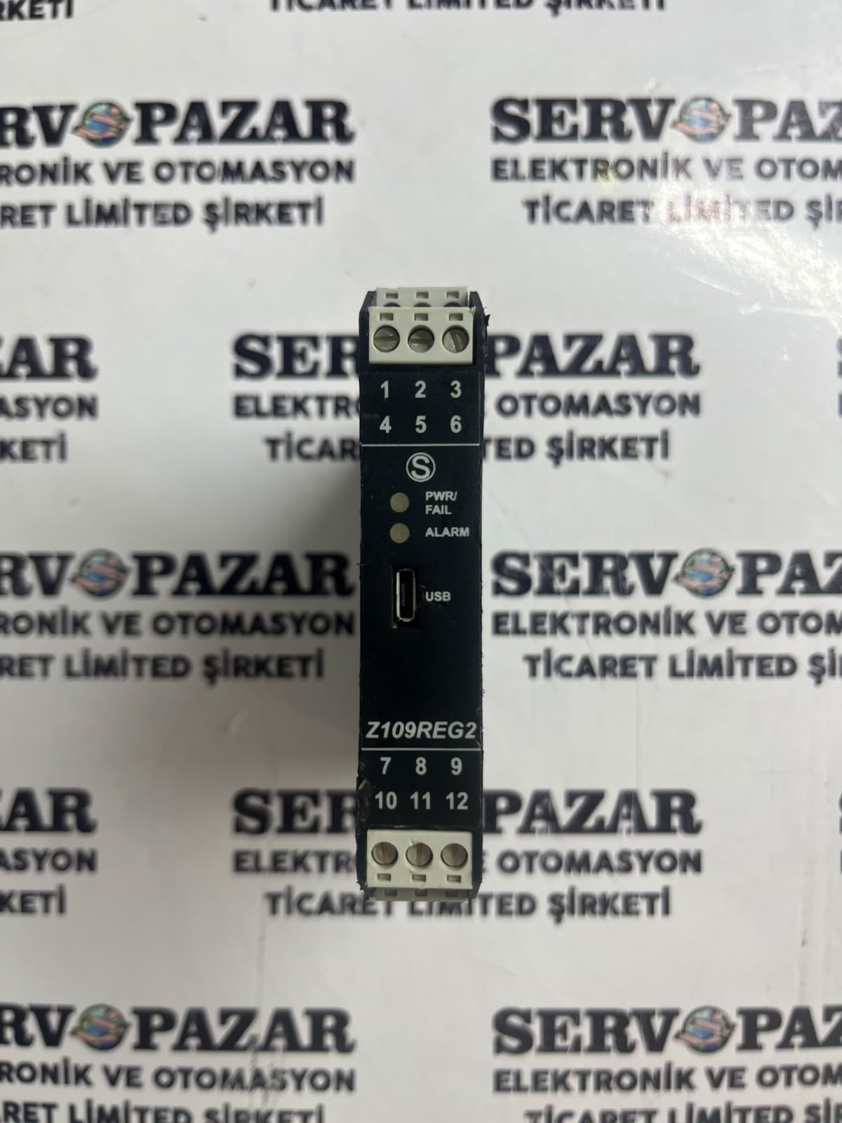 WhatsApp Image 2026-08-05 at 14.24.46 Seneca Z109REG2 Evrensel Analog Sinyal Dönüştürücü ve İzolatör (4-20mA, 0-10V, PT100, TC) – İkinci El