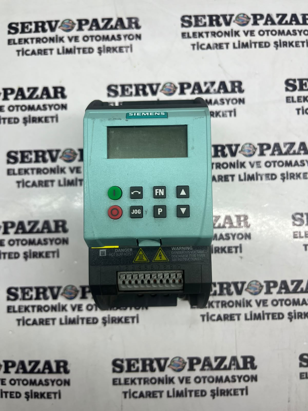 WhatsApp Image 2026-08-06 at 14.44.11 Siemens 6SL3211-0AB13-7UA1 SINAMICS G110 Sürücü (0.37 kW / 0.5 HP 1-Faz 230V)