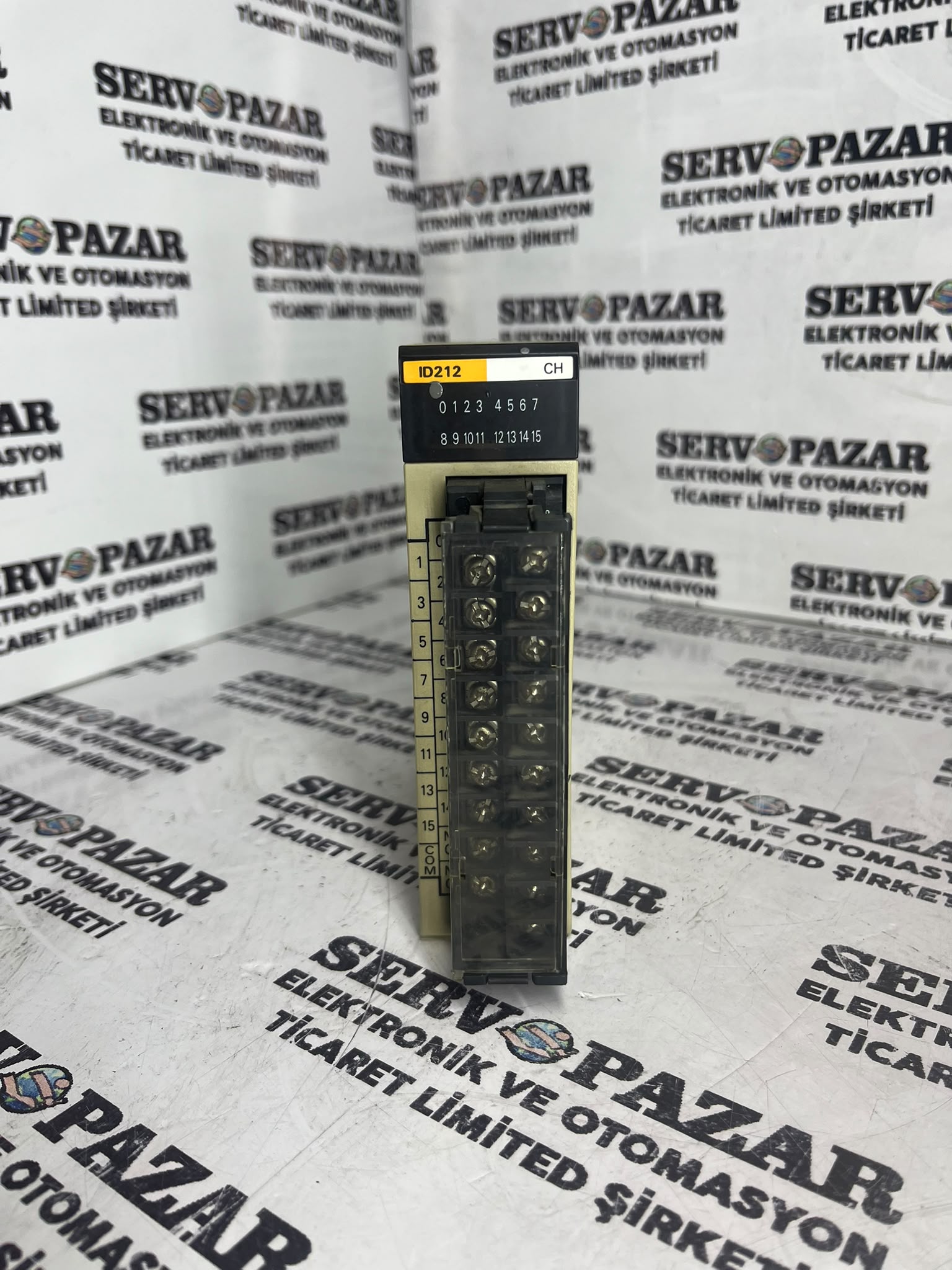 Omron C200H-ID212 PLC Dijital Giriş Modülü (16 Kanal 24V DC Input)