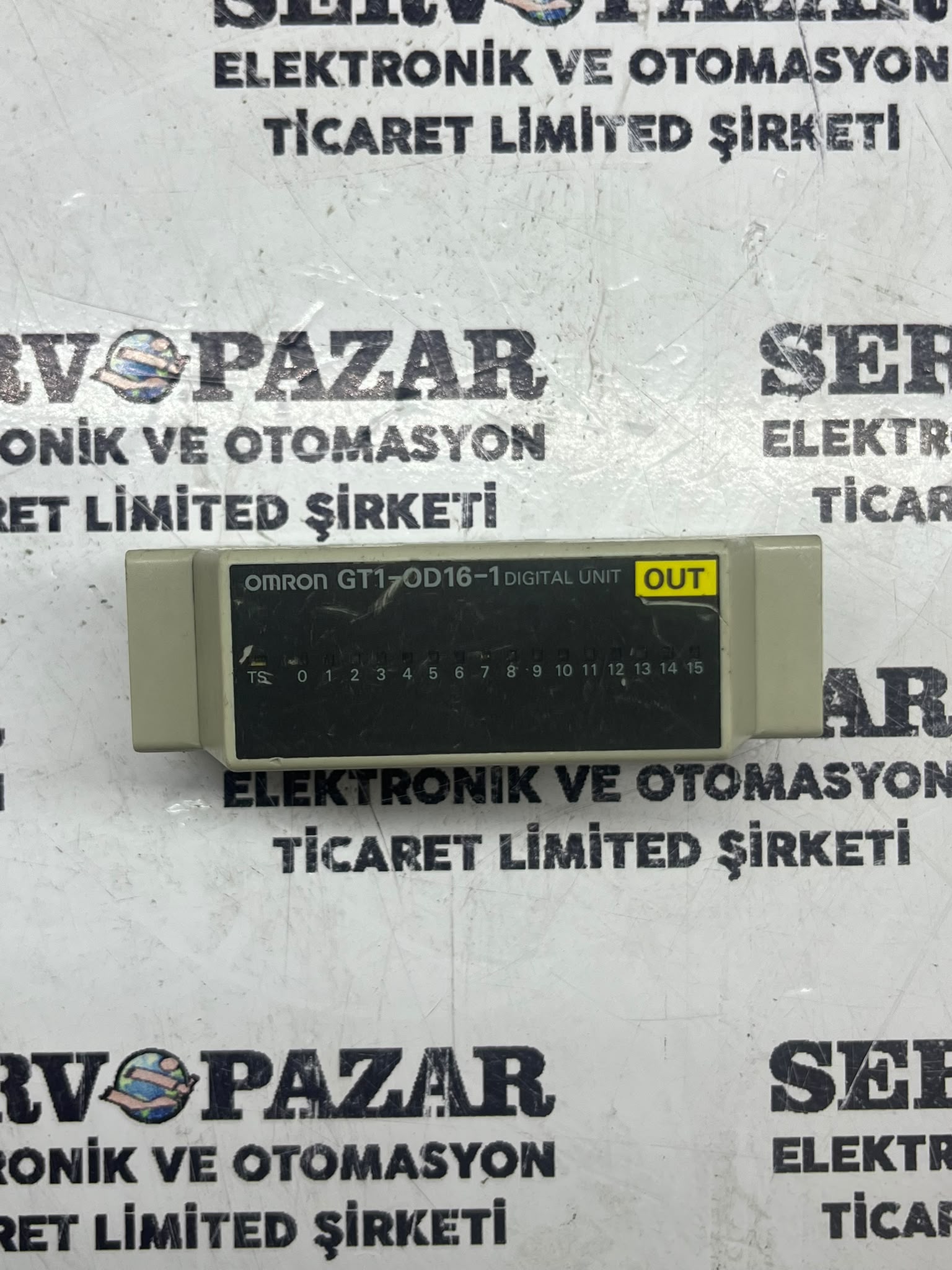 Omron GT1-OD16CST-1 SmartSlice Dijital Çıkış Modülü