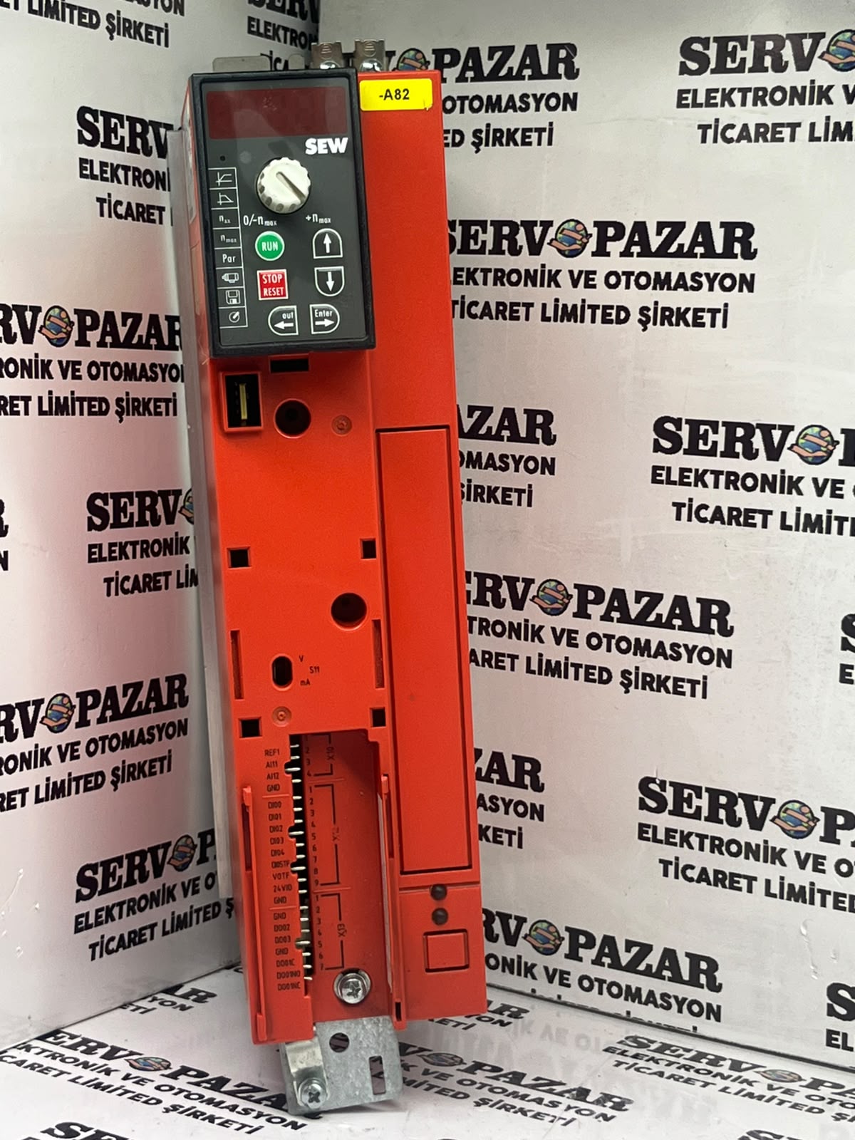 WhatsApp Image 2026-08-07 at 12.12.46 SEW Eurodrive Movitrac B (MC07B0040-5A3-4-00) 4 kW / 5.5 HP 3-Faz 380-500V Hız Kontrol Cihazı (Sürücü)