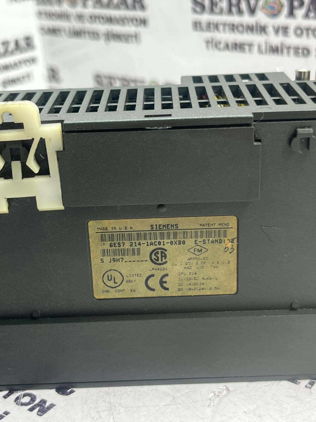 Siemens SIMATIC S7-200 (6ES7214-1AC01-0XB0) CPU 214 14 DI / 10 DO 24V DC Compact PLC