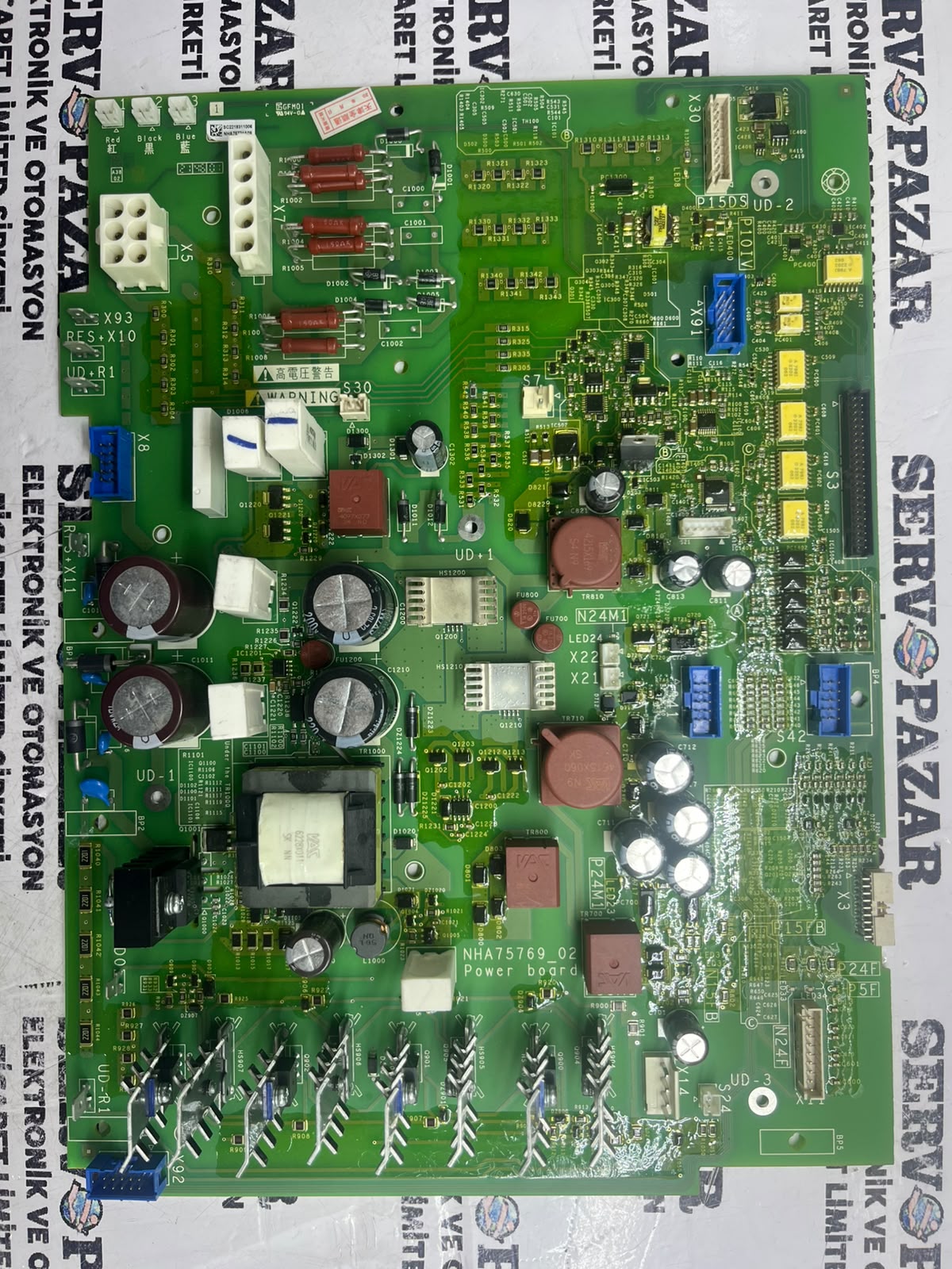 WhatsApp Image 2026-08-07 at 15.45.08 Schneider / Telemecanique NHA75769_02 Sürücü Terminal & Bağlantı Modülü (Altivar VFD Terminal Block / Control Connector Module)