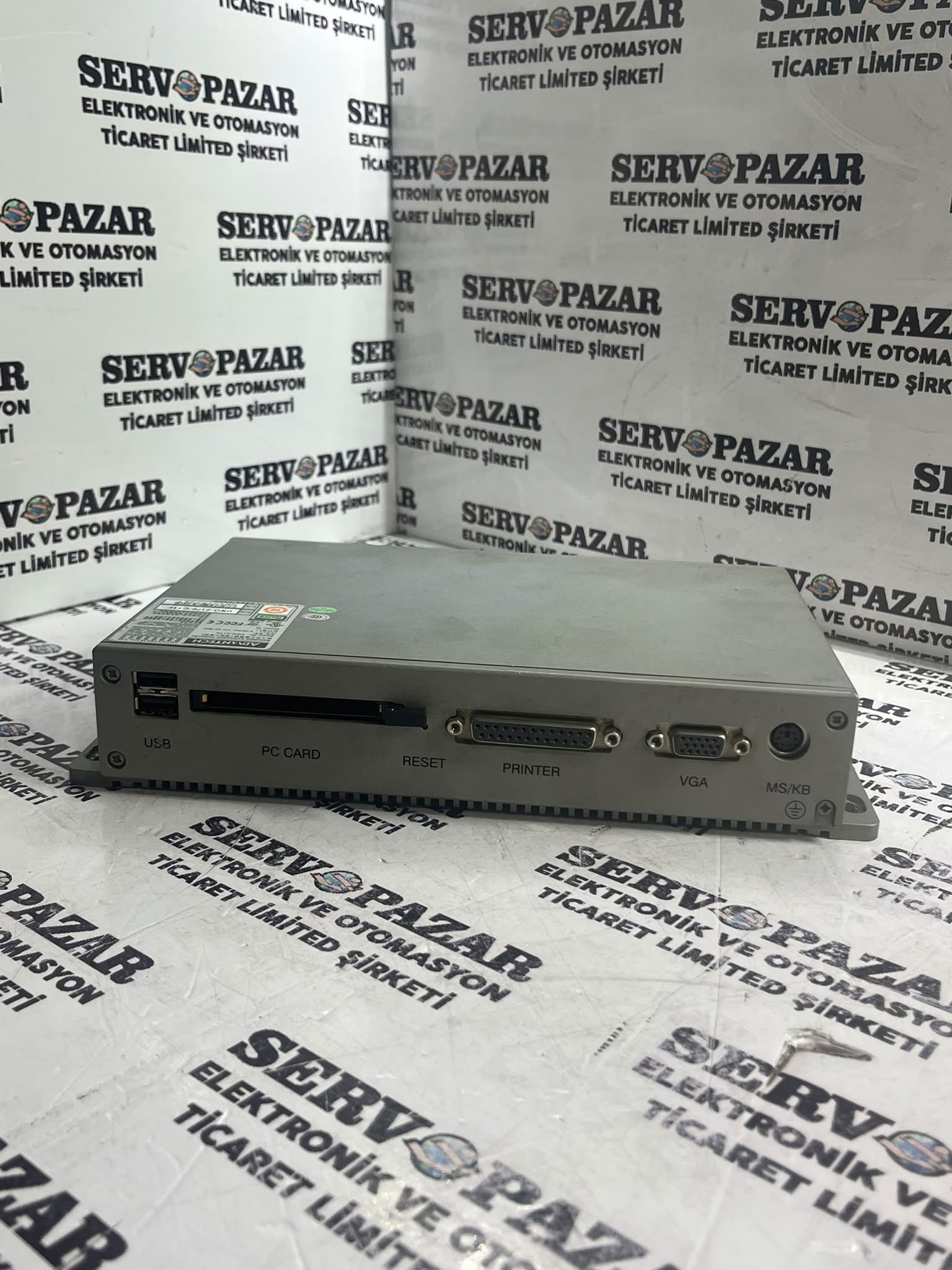 Advantech UNO-2170-C11E Endüstriyel Fanless PC (Intel Celeron M 1.0 GHz / 2x LAN / 2x COM / PC/104 Expansion Box Computer) – Worldwide Shipping