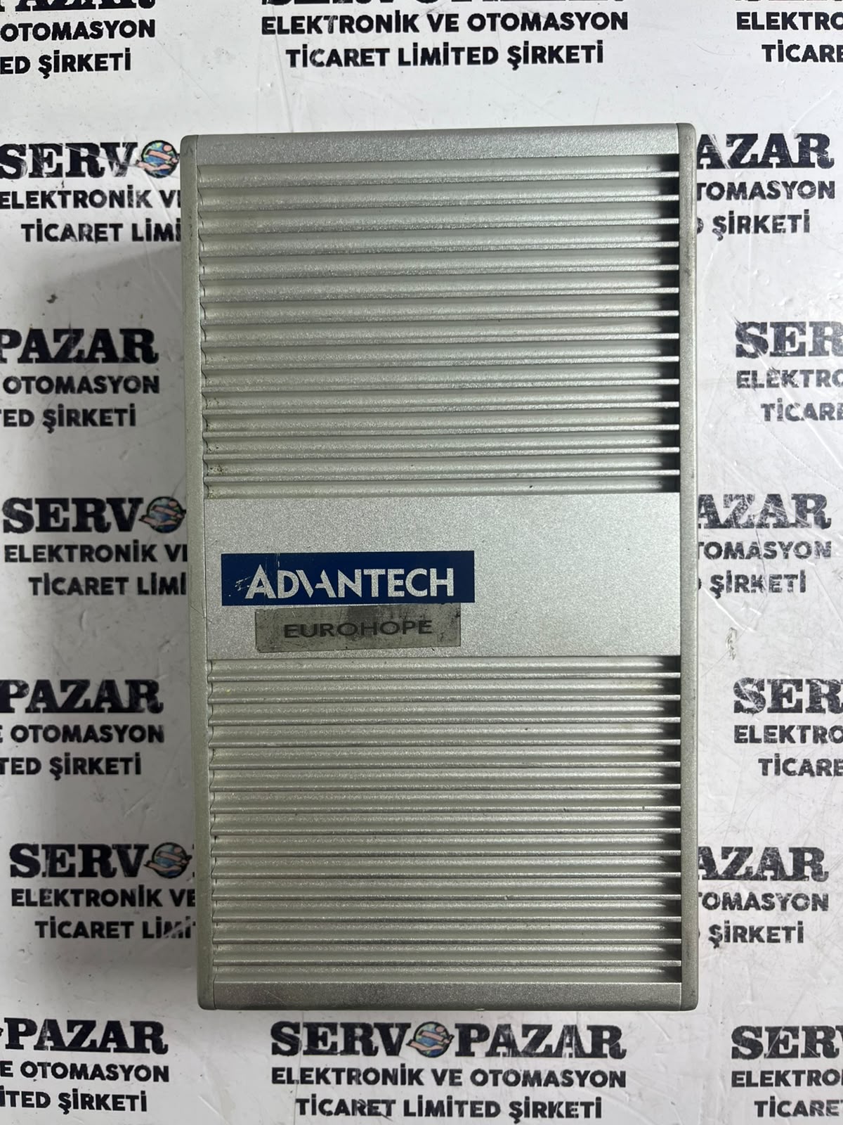 Advantech ARK-3360F Fansız Endüstriyel Box PC (Intel Atom N450 / 3x GbE LAN / 6x COM / VGA / Rugged Fanless Embedded Computer)